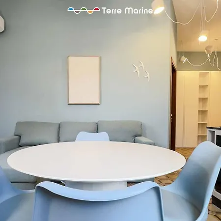 Albatros & Nautilus, Terre Marine شقة ليريسي